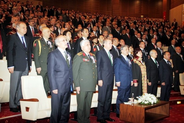 DANIŞTAY'DA GERGİN TOPLANTI 21