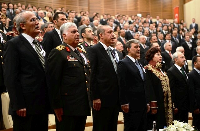 DANIŞTAY'DA GERGİN TOPLANTI 23