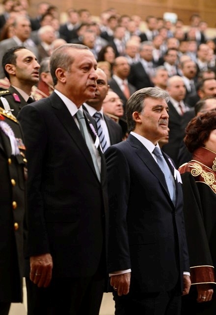 DANIŞTAY'DA GERGİN TOPLANTI 26