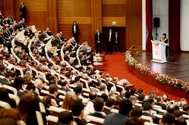 DANIŞTAY'DA GERGİN TOPLANTI 29