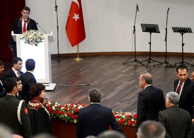 DANIŞTAY'DA GERGİN TOPLANTI 40