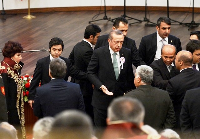 DANIŞTAY'DA GERGİN TOPLANTI 51