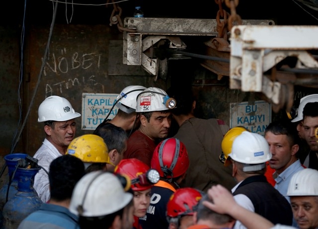 TÜRKİYE SOMA'YA AĞLADI 102