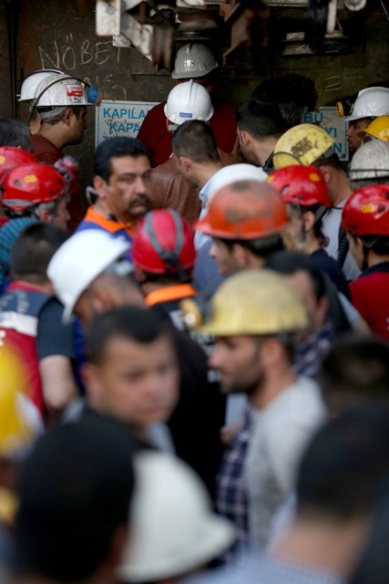 TÜRKİYE SOMA'YA AĞLADI 103