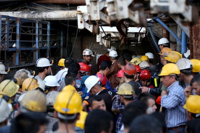 TÜRKİYE SOMA'YA AĞLADI 106