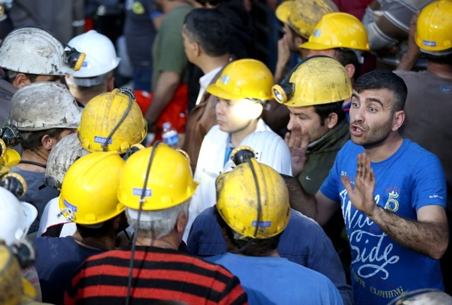 TÜRKİYE SOMA'YA AĞLADI 110