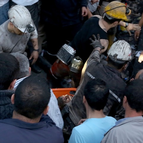 TÜRKİYE SOMA'YA AĞLADI 111
