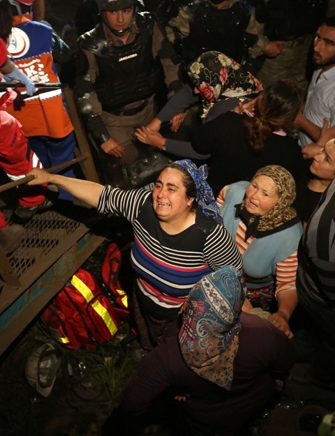 TÜRKİYE SOMA'YA AĞLADI 113