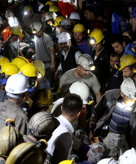 TÜRKİYE SOMA'YA AĞLADI 126