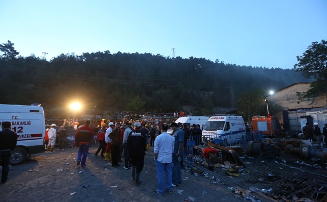 TÜRKİYE SOMA'YA AĞLADI 179