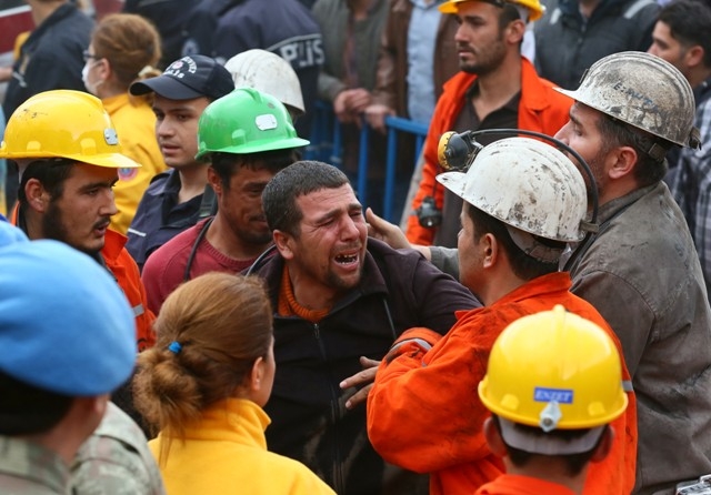 TÜRKİYE SOMA'YA AĞLADI 218