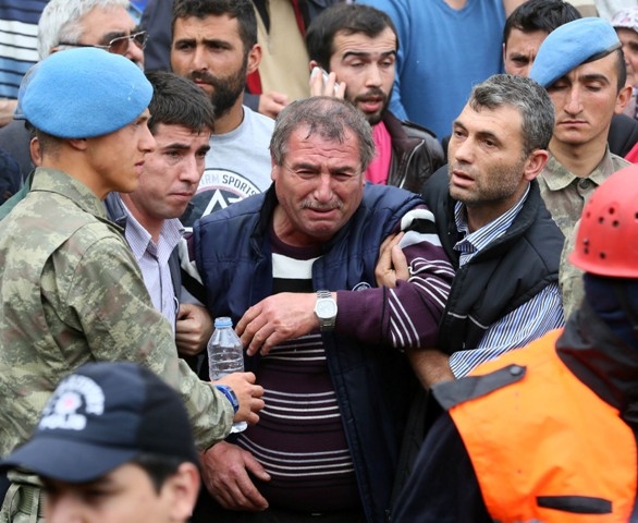 TÜRKİYE SOMA'YA AĞLADI 234