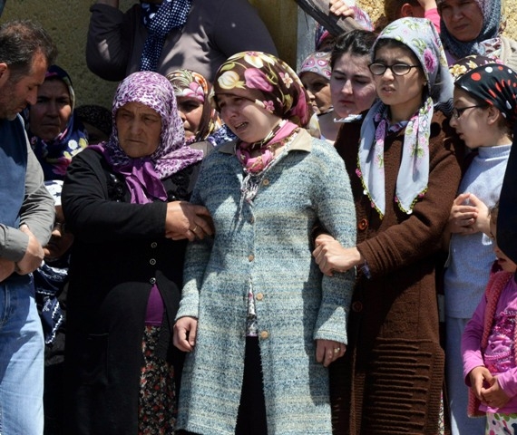 TÜRKİYE SOMA'YA AĞLADI 348