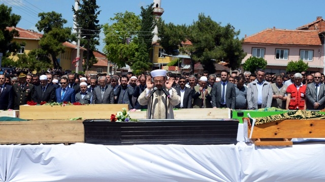 TÜRKİYE SOMA'YA AĞLADI 371