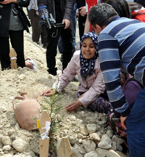 TÜRKİYE SOMA'YA AĞLADI 400