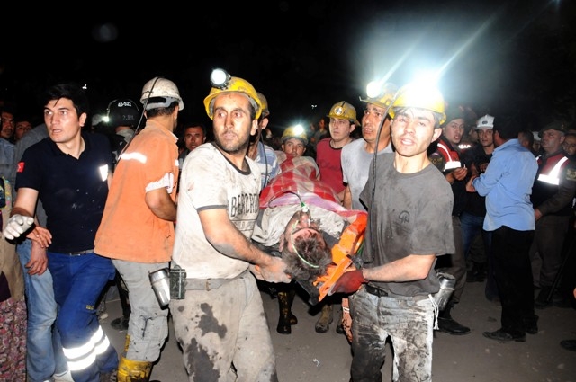 TÜRKİYE SOMA'YA AĞLADI 41