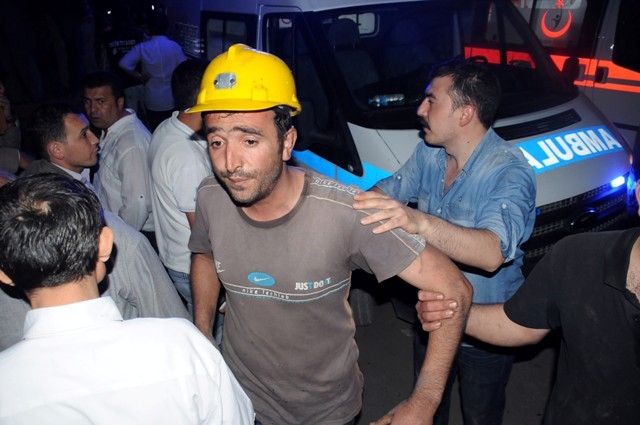TÜRKİYE SOMA'YA AĞLADI 42