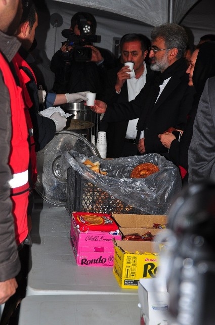TÜRKİYE SOMA'YA AĞLADI 456