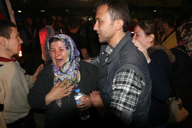 TÜRKİYE SOMA'YA AĞLADI 76
