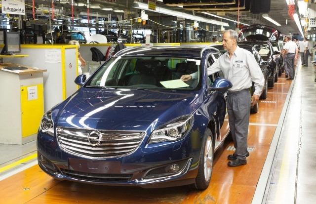 OPEL INSIGNIA BÖYLE ÜRETİLİYOR 30