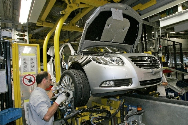 OPEL INSIGNIA BÖYLE ÜRETİLİYOR 31