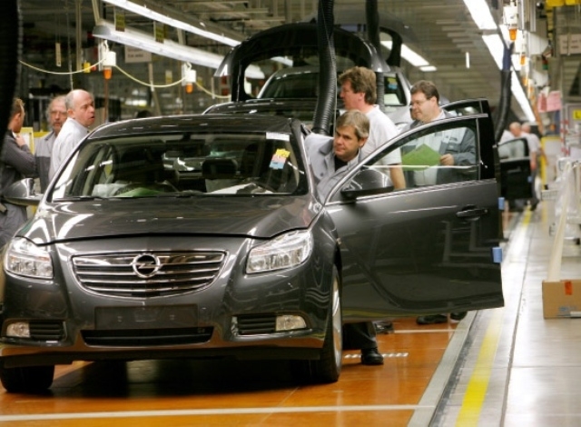 OPEL INSIGNIA BÖYLE ÜRETİLİYOR 32