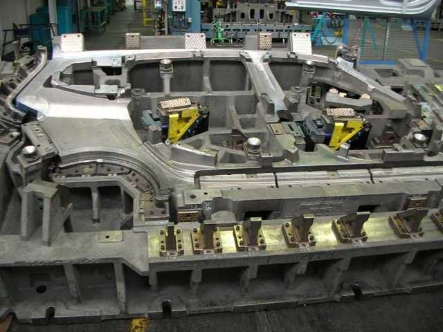 OPEL INSIGNIA BÖYLE ÜRETİLİYOR 7