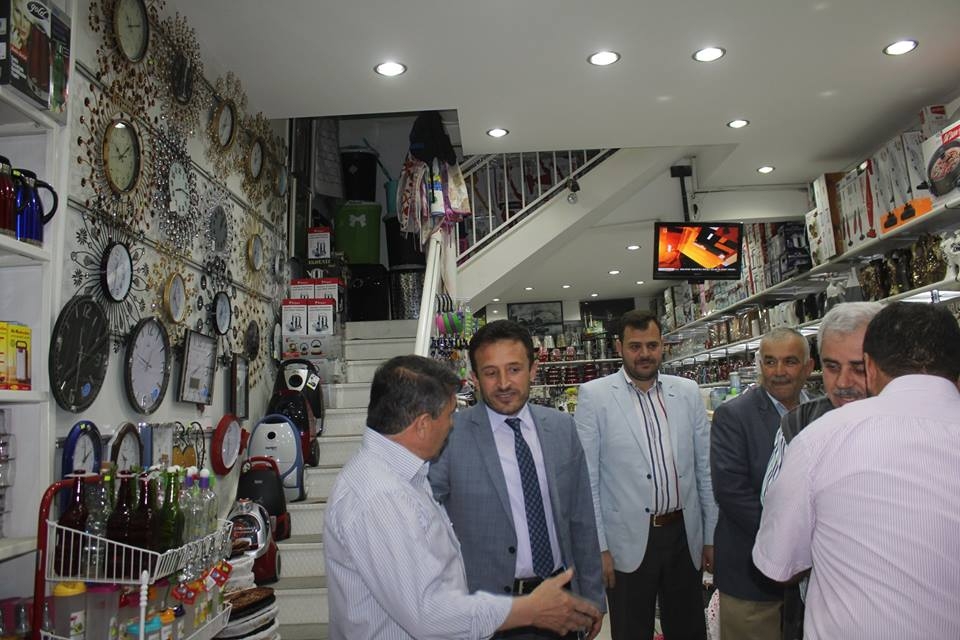 BAŞKAN YERİNDE DURAMIYOR 19