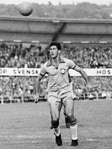 DÜNYA KUPALARININ EN İYİ 100 FUTBOLCUSU 16