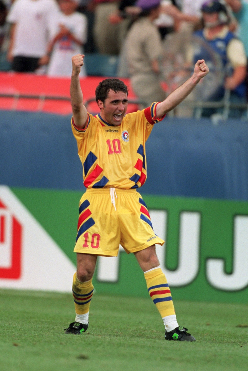 DÜNYA KUPALARININ EN İYİ 100 FUTBOLCUSU 40