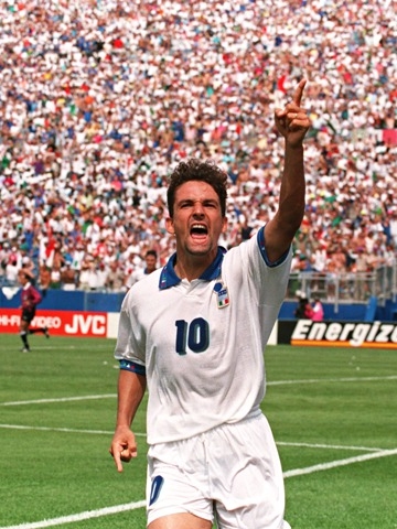 DÜNYA KUPALARININ EN İYİ 100 FUTBOLCUSU 77
