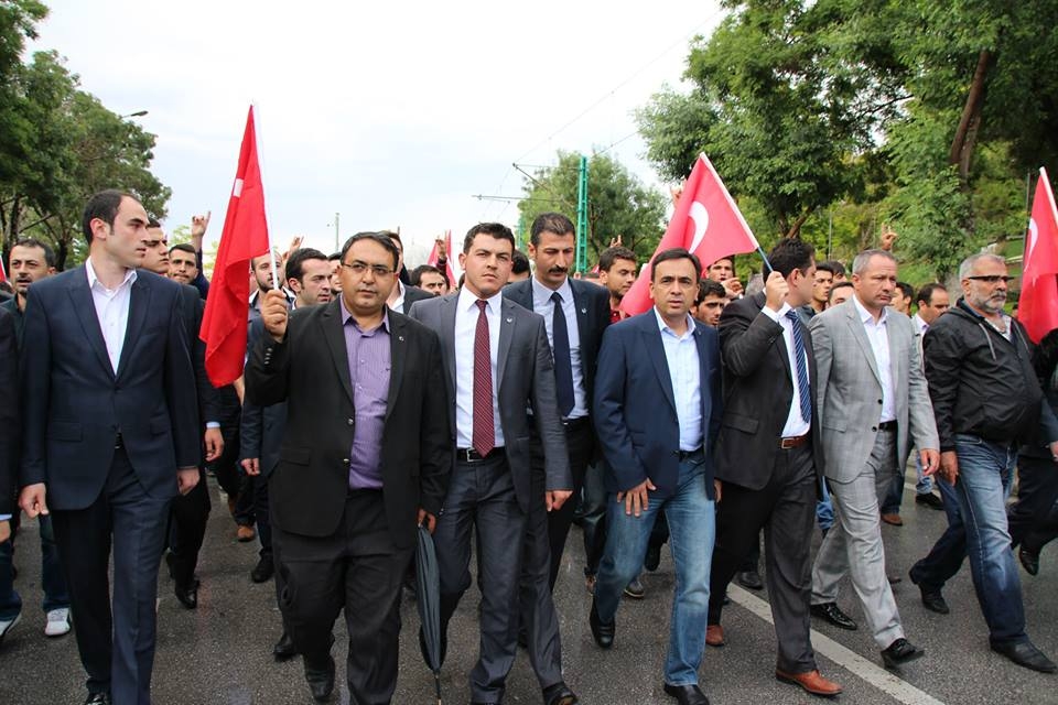 “Bayrağa Saygı Yürüyüşü” 13