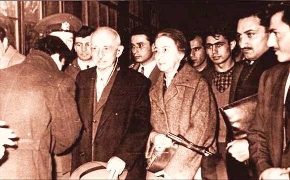 İSMET İNÖNÜ PARALARA KENDİ RESMİNİ BASTIRDI 101