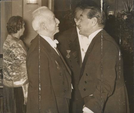 İSMET İNÖNÜ PARALARA KENDİ RESMİNİ BASTIRDI 109