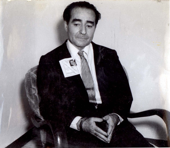 İSMET İNÖNÜ PARALARA KENDİ RESMİNİ BASTIRDI 111