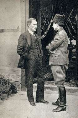 İSMET İNÖNÜ PARALARA KENDİ RESMİNİ BASTIRDI 32