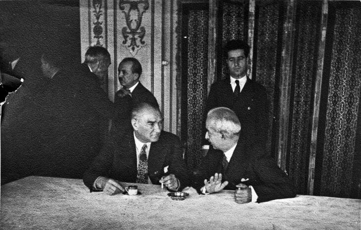 İSMET İNÖNÜ PARALARA KENDİ RESMİNİ BASTIRDI 36