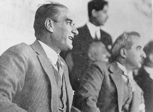 İSMET İNÖNÜ PARALARA KENDİ RESMİNİ BASTIRDI 46