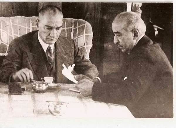 İSMET İNÖNÜ PARALARA KENDİ RESMİNİ BASTIRDI 50