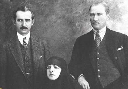İSMET İNÖNÜ PARALARA KENDİ RESMİNİ BASTIRDI 68