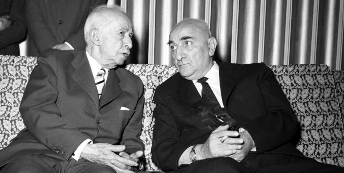 İSMET İNÖNÜ PARALARA KENDİ RESMİNİ BASTIRDI 73