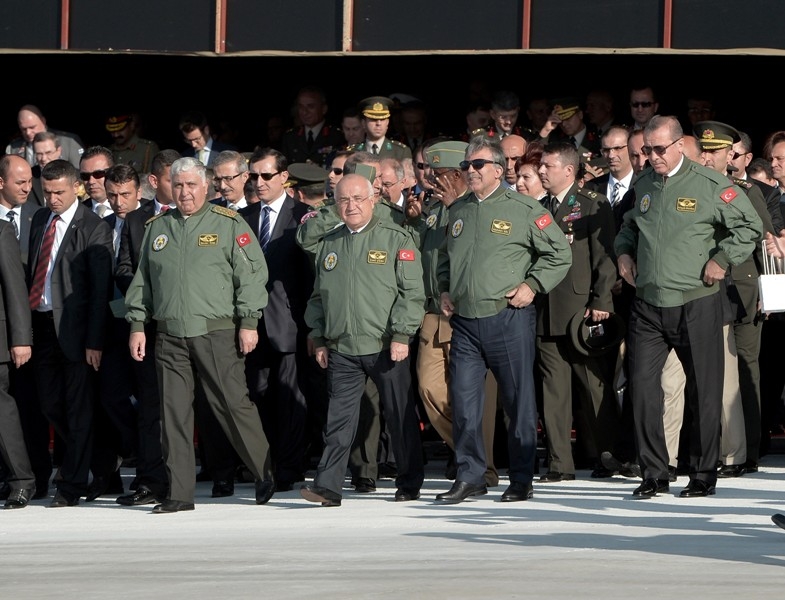 TÜRKİYE'NİN İLK YERLİ HELİKOPTERİ ATAK 34