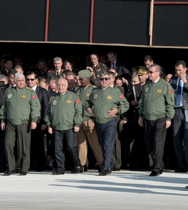 TÜRKİYE'NİN İLK YERLİ HELİKOPTERİ ATAK 35