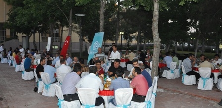 NEÜ'den akademisyenlere iftar 6