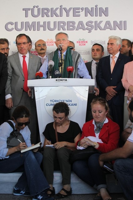 ÇATI ADAY EKMELEDDİN İHSANOĞLU KONYA'DA 12