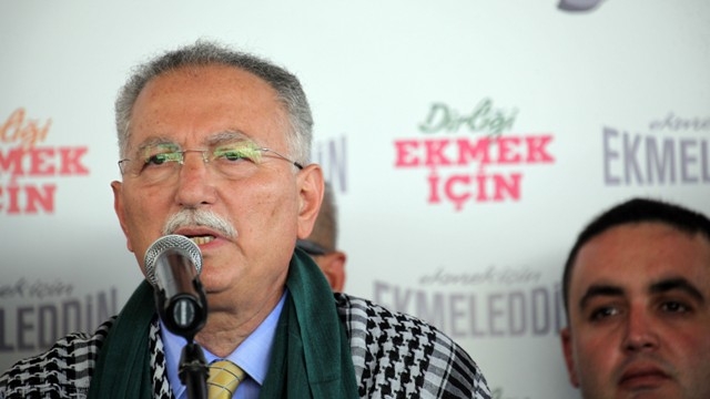 ÇATI ADAY EKMELEDDİN İHSANOĞLU KONYA'DA 17