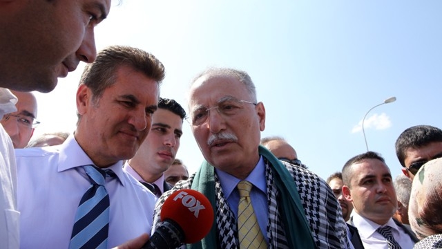 ÇATI ADAY EKMELEDDİN İHSANOĞLU KONYA'DA 24
