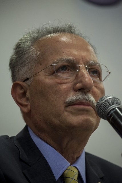 ÇATI ADAY EKMELEDDİN İHSANOĞLU KONYA'DA 34