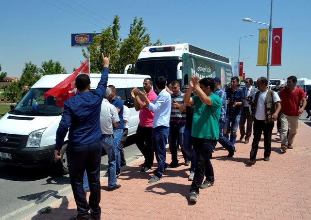 ÇATI ADAY EKMELEDDİN İHSANOĞLU KONYA'DA