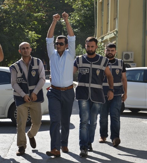 EMNİYETTE PARALEL OPERASYON 22